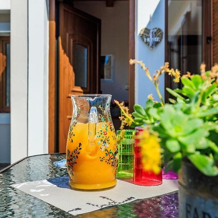 Petradi Town Apartment Скопелос Экстерьер фото
